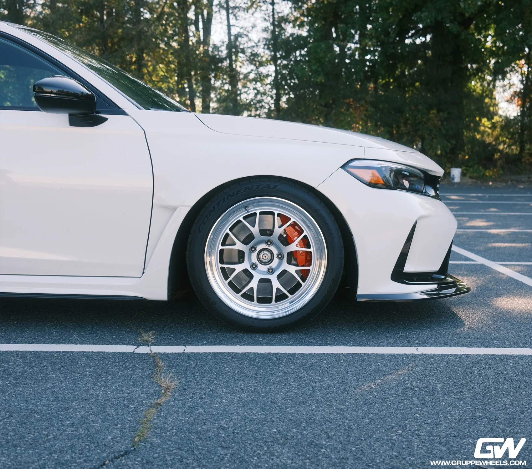 Honda Civic Type R FL with Gruppe Wheels A08R in Diamond Silver